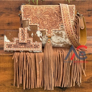 Sacs à main de luxe 2 pièces ensemble sac à bandoulière en cuir de vachette à franges et cuir repoussé à la main RFID bloquant le portefeuille à la mode pochette femmes ensembles - Product Image 1