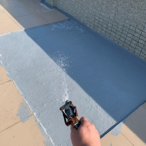 การเคลือบกันน้ำแบบไม่บ่มสร้างสูงเพื่อให้ได้เสื้อโค้ทหนาและการป้องกันที่เหนือกว่า - Product Image 1