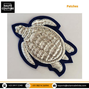Le fournisseur indien propose des broches brodées à la main Bullion Kora 6x8 cms taille tortue Patch broches mode Genre bas prix - Product Image 6