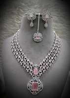 STUNNING SPARKLES - Conjunto de Collar y Pendientes de Lujo de Doble Capa con Cuentas de Latón y Cadena, Estilo Moderno para Bodas, para Mujer