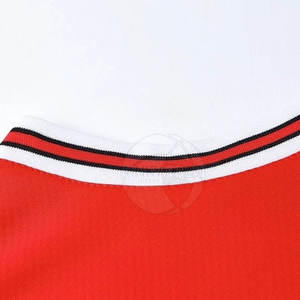 Vente en gros d'uniformes de basket-ball pour jeunes en polyester à séchage rapide personnalisés, respirants, taille plus avec logo imprimé pour les équipes - Product Image 4