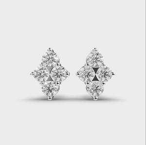 Boucles d'oreilles clous en diamant de laboratoire, grappe de quatre pierres taillées, en argent sterling 925 massif, certifiées IGI, rhodiées, cadeau d'anniversaire ou de fête - Product Image 1
