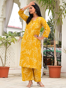 Ensemble Salwar Kameez pour femmes en coton imprimé feuilles jaune moutarde, longueur mollet, ethnique, pour fête, été, col en V, manches trois quarts, séchage rapide - Product Image 3