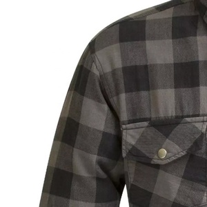 Chemises en flanelle de style moto classique fabriquées en usine, sur mesure, avec boutons recouverts réglables, 100% coton, style streetwear pour hommes - Product Image 3