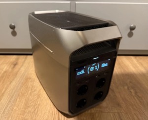 Biến tần sóng sin thuần di động dòng DELTA3Plus bán tại nhà máy, tích hợp bộ điều khiển <span class=keywords><strong>MPPT</strong></span> cho pin ngoài, dùng cho tấm pin năng lượng mặt trời và ô tô - Product Image 2