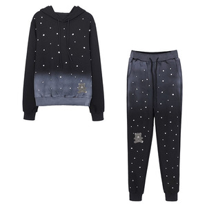 Durable transpirable impreso invierno hombres Rhinestone chándal de secado rápido Material suave 2 en 1 diseño precio al por mayor - Product Image 3