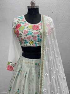 Designer Georgette Brodé Séquence Travail Lehenga Choli avec Dupatta Heavy Wear Vêtements Indiens et Pakistanais - Product Image 6