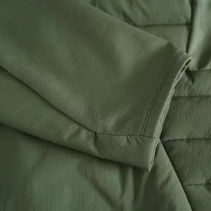 Abrigo de Plumón con Capucha para Hombre, Ecológico, de Lana, Color Verde Oliva, Acolchado, con Cierre Frontal, Corte Regular, Estilo Casual, Color Sólido - Product Image 3