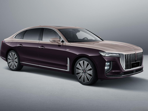 Berline de luxe d'occasion 2024, 2.0T Turbo, 4 portes, 5 places, conduite à gauche, vitesse maximale de 230 km/h, vente flash en provenance de Chine - Product Image 2