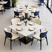 Ensemble table et chaises de restaurant moderne 4 places en pierre frittée blanche, plateau carré en marbre, mobilier de salle à manger commercial pour hôtel et café