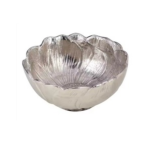 Nouveau bol de service de fruits en aluminium doré pour la décoration Dates bols de fruits secs au chocolat pour améliorer la salle à manger - Product Image 4