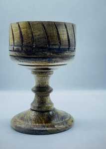 Brûler du bakhoor est un signe de respect et d'hospitalité, tandis que brûler de l'encens pendant la méditation améliore la concentration. Un brûleur fabriqué à partir de - Product Image 4