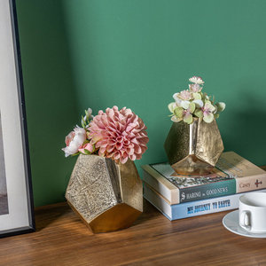 Juego de 2 floreros de metal hechos a mano con acabado dorado, perfecto para accesorios de decoración del hogar y del hotel, calidad superior - Product Image 5