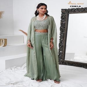 Dernière robe de créateur Belle tenue occasionnelle Pure Chinon Lehenga Choli & Dupatta Avec broderie à la main Travail Femme Mode - Product Image 1