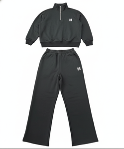 Ensemble de vêtements de détente pour femmes avec logo personnalisé, rose, hiver, haut court à demi-zip, sweat-shirt, pantalon large, ensemble de survêtement en molleton deux pièces, 100% coton - Product Image 3
