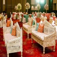 Bancs et chaises d'extérieur confortables en bois Shobha Jain Impex Sangeet pour divertissements nocturnes et décorations de mariage à Delhi