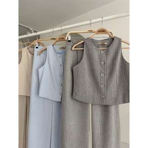 Conjunto de Poliviscosa con Rayas Flameadas 10178, Chaleco y Pantalones Plazzo en Tela de Franela - Product Image 2