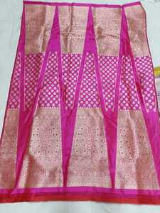 Tela de seda brocada de primera calidad para bufandas de saris Kurtis-Vestido de saris brocados impresos tradicionales-Proveedor textil al por mayor - Product Image 2