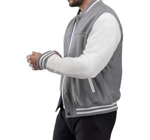 เสื้อแจ็คเก็ตวาร์ซิตี้แฟชั่นผู้ชายคุณภาพพรีเมียม แบบสองด้าน กันน้ำ กันลม ระบายอากาศได้ดี สินค้าขายดีที่สุด - Product Image 1