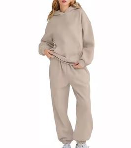 Servicio OEM Venta caliente Mujeres Chándales Precio al por mayor Logotipo personalizado Mujeres Chándal Streetwear Activewear - Product Image 2