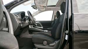 Mitsubishi Montero Sport 2025 GLS 3.0L 4WD essence A/T noir/noir OEM bricolage tout nouveau modèle d'exportation avec options de financement - Product Image 2