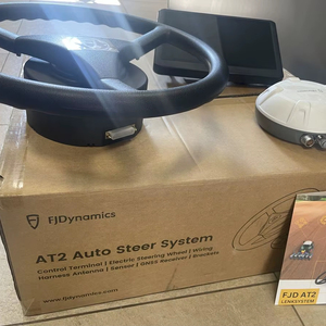 ระบบช่วยบังคับเลี้ยวอัตโนมัติแบบพกพา FJ DYNAMICS AT2 พร้อมกล้องมองหลัง จอภาพแสดงภาพ ควบคุมพวงมาลัย รองรับ CarPlay Aux รับประกัน 1 ปี - Product Image 1