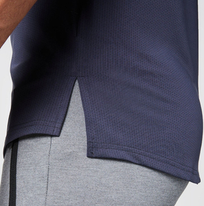 T-shirt de sport pour homme personnalisé, à séchage rapide, col rond, pour la course à pied, la remise en forme, l'entraînement, la salle de sport - Product Image 6