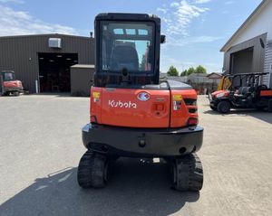 ขาย: รถแบคโฮ Kubota KX040-4 แบบลากจูง |   รถขุดขนาดเล็กดีเซล 4 ตัน |   ฟาร์มและงานก่อสร้าง - Product Image 2