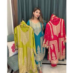 Trajes paquistaníes de Venta caliente con diseño Acampanado y fluido de estilo Anarkali para grandes ocasiones disponibles en cantidad a granel - Product Image 3