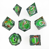 Ensemble de dés DND en résine de poisson Koi polyédrique d'usine pour donjons et Dragons RPG jeux de société ensemble de dés à noyau liquide en résine tranchant