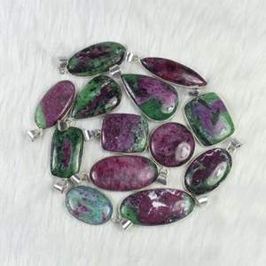 จี้อัญมณีทับทิม Zoisite ธรรมชาติหลายสีสำหรับทำเครื่องประดับเงินสร้อยคอขัดแบบเรียบ - Product Image 1