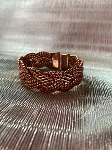 Pulsera de cobre de moda de alta calidad Unisex 6 imanes potentes técnica grabada personalizada lámpara de sal puños brazalete alivio de la artritis - Product Image 5