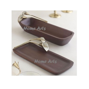 Plateau de service à dessert en bois de couleur marron avec plateau de service de nourriture de qualité exclusive pour l'utilisation d'hôtel de maison de mariage - Product Image 6