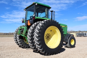 Tractor Agrícola Usado de Alta Calidad 2024 4455 4WD de 75HP, Tractor de Trabajo Pesado para Labores de Campo - Product Image 3
