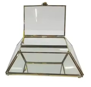 Caja de Almacenamiento de Joyería de Metal Plateado Decorativo, con Colgantes Cuadrados de Cristal, Duradera y de Calidad - Product Image 4