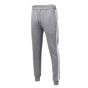 Survêtements sur mesure avec fermeture éclair à manches longues Matériau de haute qualité Ensembles de conception personnalisée Tenues de jogging Survêtements pour hommes Ensemble de survêtements - Product Image 6