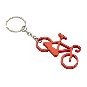 Portachiavi Personalizzato per Bicicletta con Apribottiglie, Gadget Promozionali e Moschettoni - Product Image 3