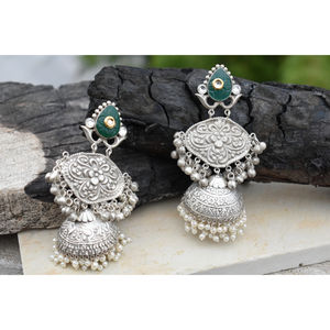 Pendientes de aro grandes estilo ghungro, diseño nuevo, tradicional, hechos a mano, con aspecto de plata, de latón con incrustaciones de piedras, para niñas y mujeres. - Product Image 3