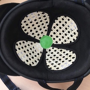 Accesorio ecológico de mimbre de ratán natural para cascos de motocicleta en el interior extraíble al mejor precio de la fábrica de Vietnam - Product Image 4