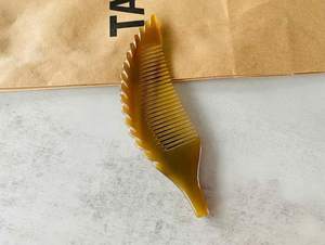 Peigne en corne naturelle fait à la main pour barbe toilettage coiffure peigne polyvalent confortable - Product Image 4