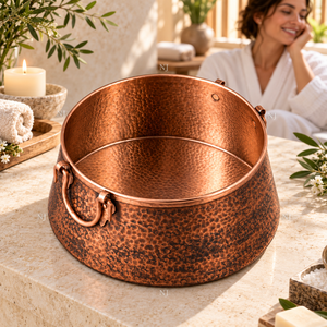 Bassin de pédicure artisanal en cuivre antique martelé pour spa à domicile - Product Image 3