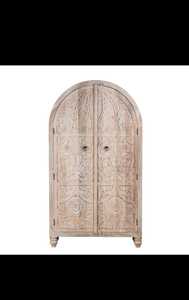 ตู้เสื้อผ้าไม้ทำมือแบบตั้งพื้น ดีไซน์คลาสสิก โครงสร้างแข็งแรง จัดเก็บของได้กว้างขวาง ประกอบสำเร็จพร้อมใช้งาน พร้อมกุญแจล็อคแบบดั้งเดิม - Product Image 3