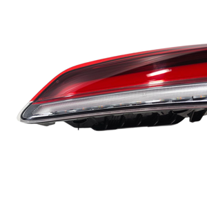 ไฟเบรกหลังขวาในตัวประตูรถ รุ่น SKODA Karoq หมายเลขอะไหล่ 57A945308C (18>) - Product Image 5