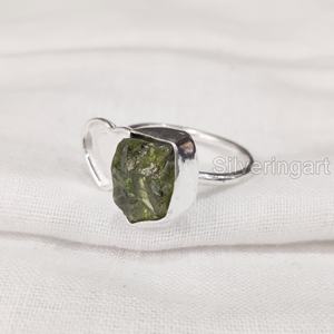 Joyería de piedra áspera, anillo para mujer, peridoto piedra preciosa de Natural en bruto, piedra natal de agosto, anillo de corazón ajustable, anillo de Plata de Ley 925 - Product Image 1