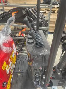 Miniexcavadora de 1.5 Toneladas XN13 con Motor B&S - Product Image 4