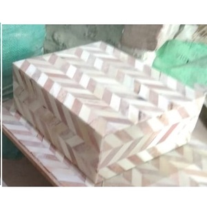 Elegante caja de pañuelos de resina epoxi, organizador de madera de la mejor calidad hecho a mano para café y funciones de boda, mesa de alta calidad colorida - Product Image 1