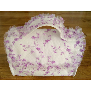 Bolsa Organizadora de Maquillaje de Tul Bordado con Cierre de Cremallera - Product Image 1