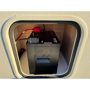 Nouveau camping-car Pilote Evidence G740FC 2026 avec une chambre, transmission automatique, moteur 2814cc, 140 CV - Product Image 2