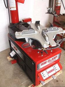 Stock limité. Nouvelle machine à changer les pneus Hunter, meilleure offre disponible en stock important. - Product Image 3