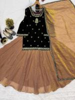 Top en velours élégant de soirée de créateur ensemble Lehenga Palazzo et Dupatta avec belle séquence de broderie pour une tenue de fête